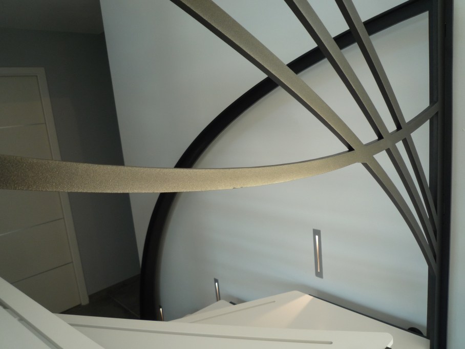 escalier design garde corps