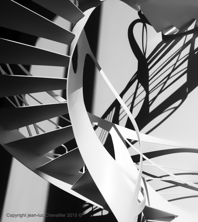 Escalier design hélicoïdal