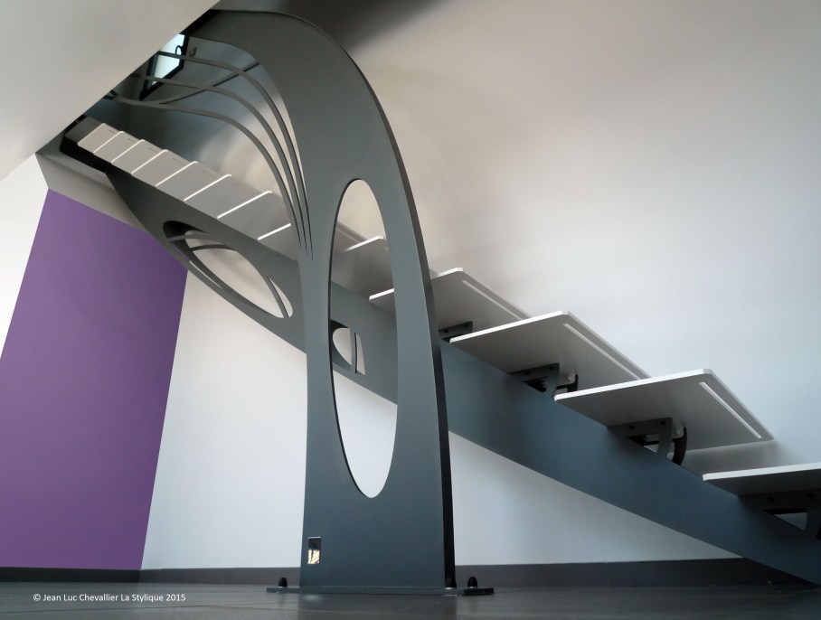 Escalier design quart tournant